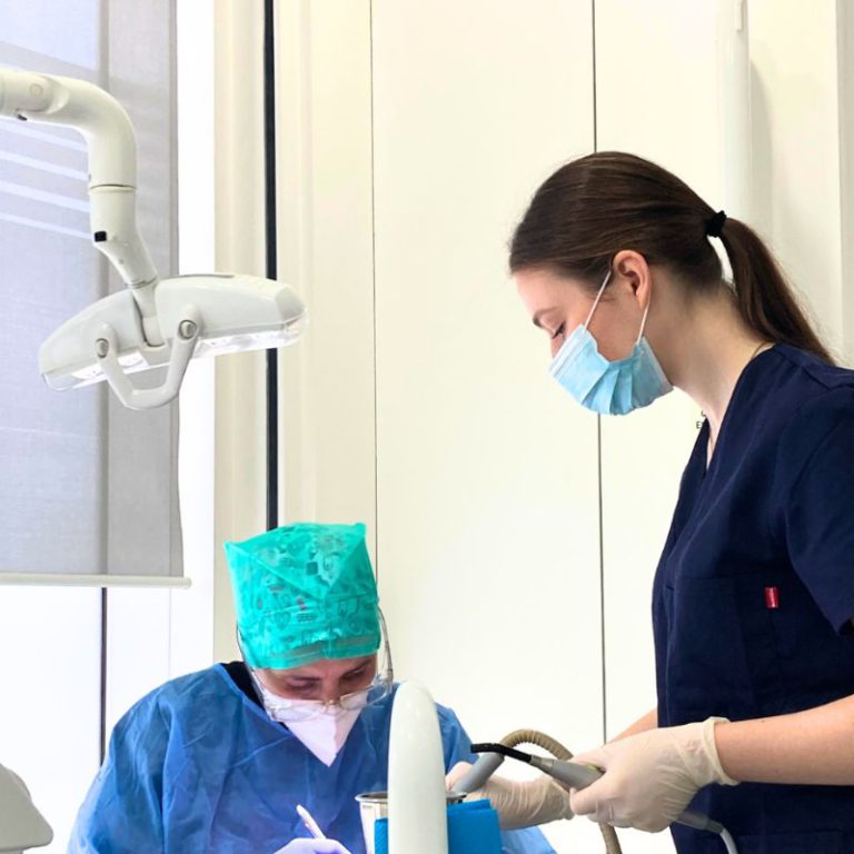 Consulta Crianca Clinica Dentaria Urgencias Emergencia 24 horas Porto